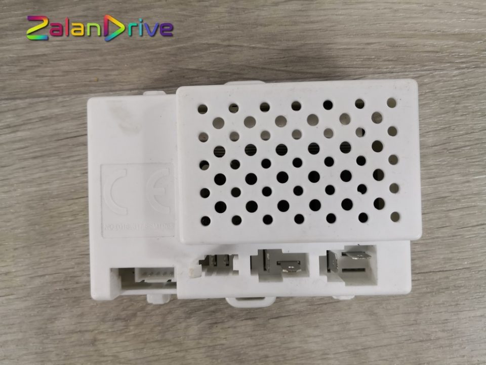 Module électronique Ford Ranger phase II en 2.4 Ghz - ZalanDrive