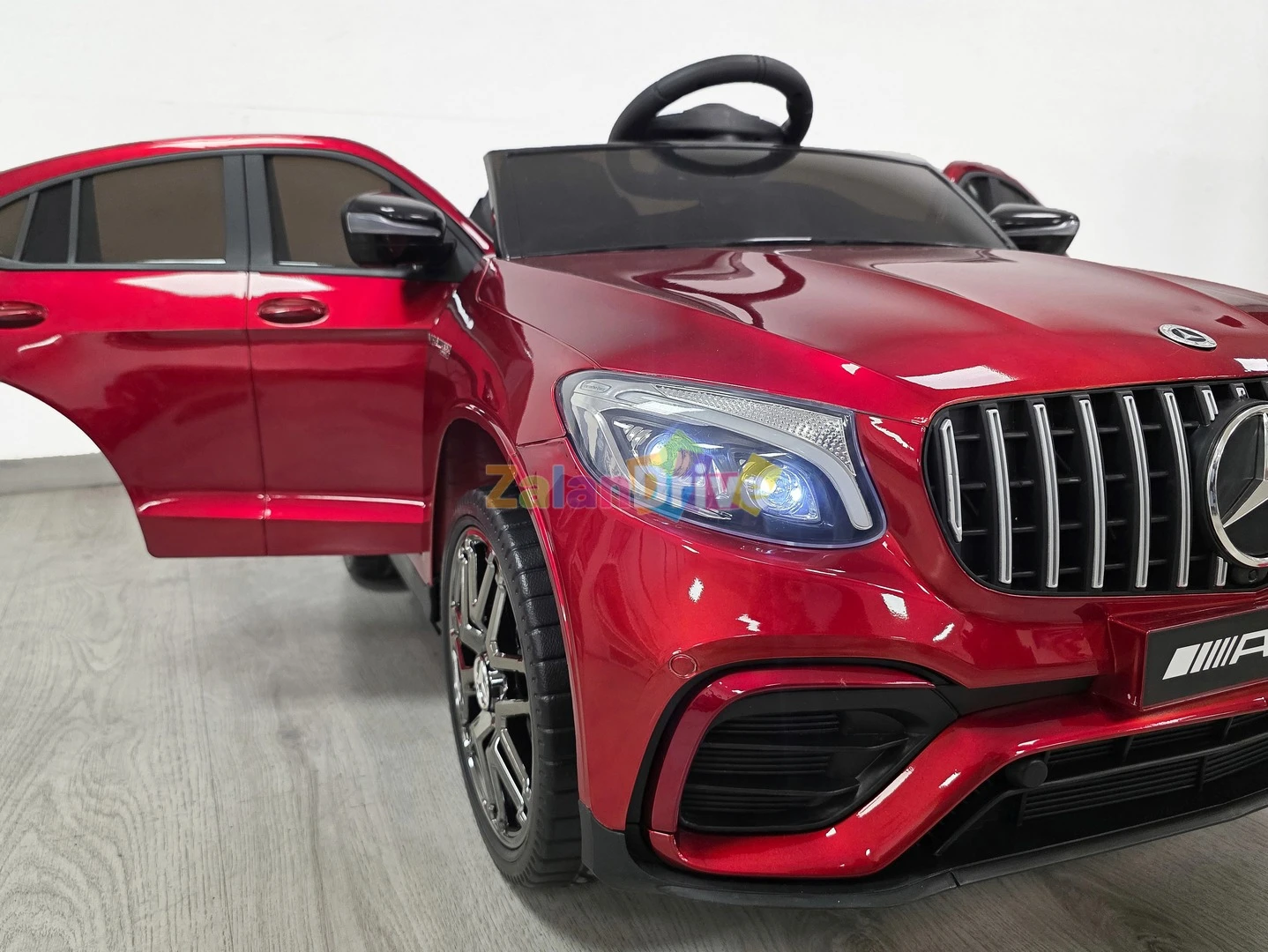 Voiture électrique enfant Mercedes Classe GLC 63 S Pack Luxe AMG 12V 6 Voiture électrique enfant Mercedes Classe GLC 63 S Pack Luxe AMG 12V – Image 6